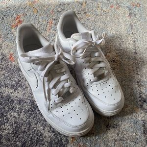 Nike platform air force 1’s women’s 6.5